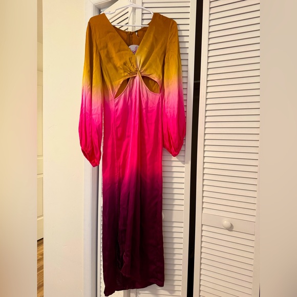 NWT Young Fabulous & Broke boutique dress size small - Picture 2 of 5